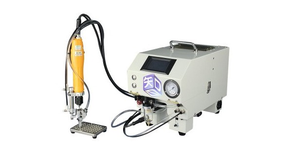 自動(dòng)螺絲供料器是什么？有什么優(yōu)勢(shì)？-堅(jiān)豐股份