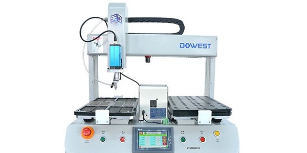 使用半自動(dòng)鎖螺絲機(jī)需要注意安全嗎？-堅(jiān)豐股份