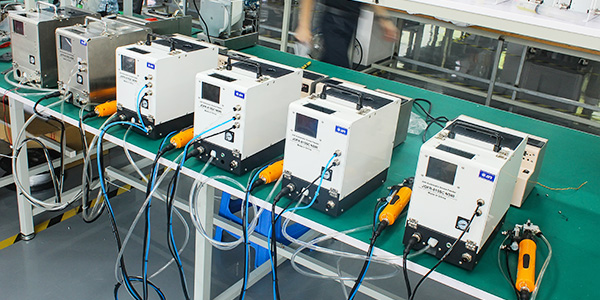 全自動鎖螺絲機(jī)廠家哪家好，選堅豐電子